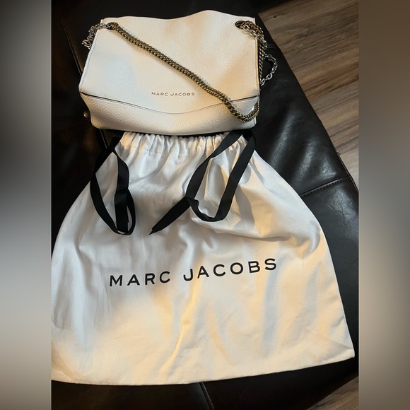 Marc Jacob’s double link 27 crossbody - Picture 8 of 9